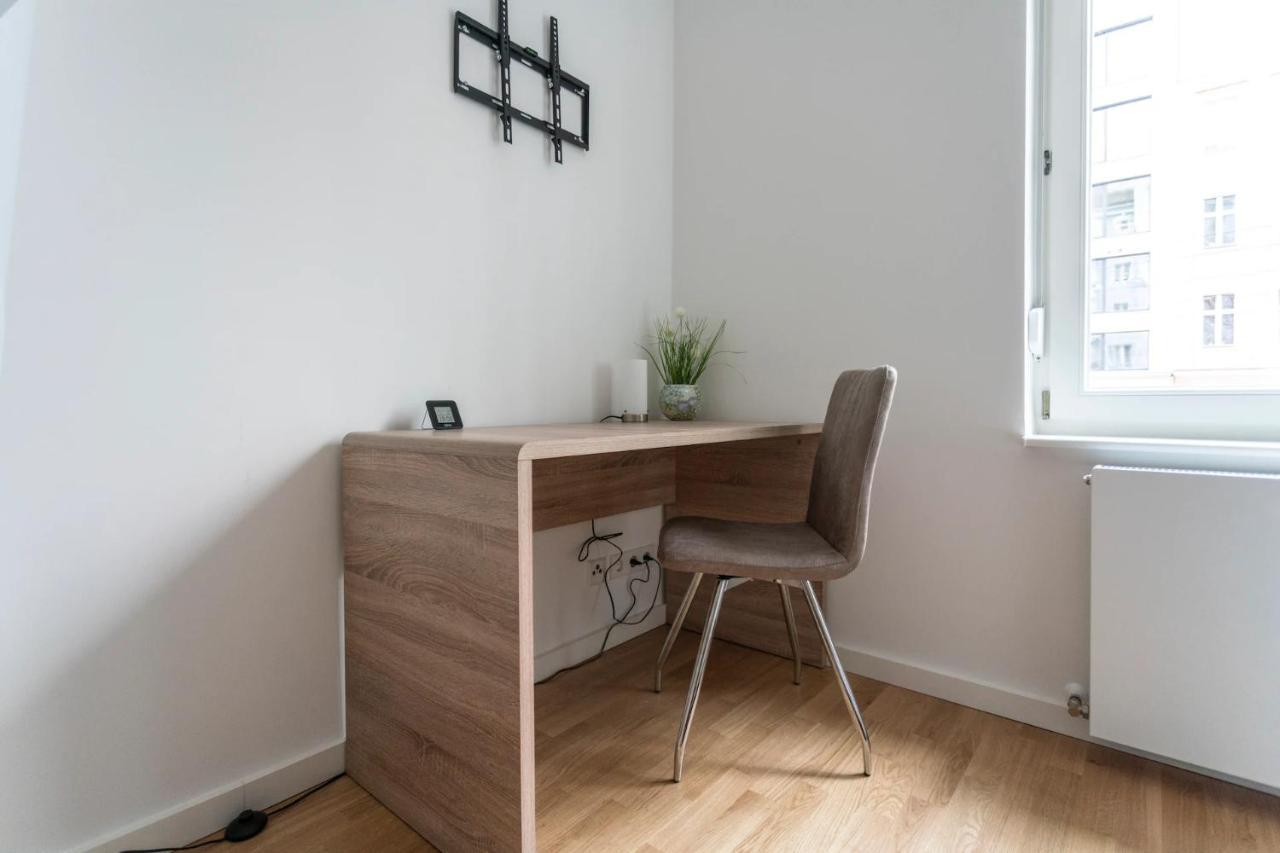 A Stylish Apartment In The Center Of True Berlijn Buitenkant foto